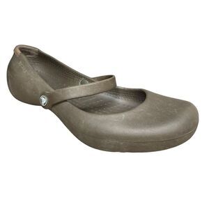 Crocs Women’s 7 Mary Jane Slip On Flats Brown Rubber Comfort Shoes